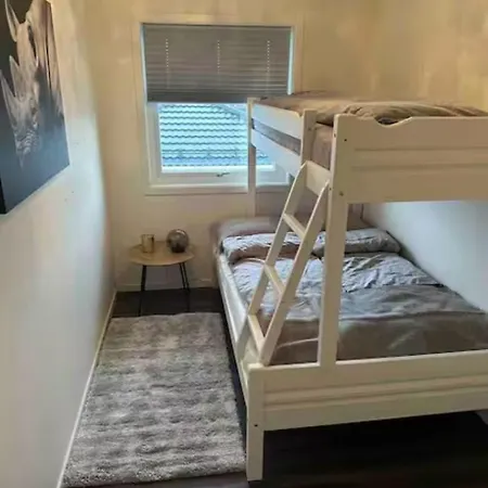 Apartament Koselig Bolig Med Stor Stue, 10 Min From Solsiden! Trondheim